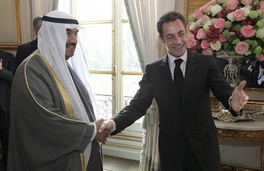 Sarkozy-Al-Sabah Présidence de la République-P. Segrette) Sarkozy-Al-Sabah Présidence de la République-P. Segrette)